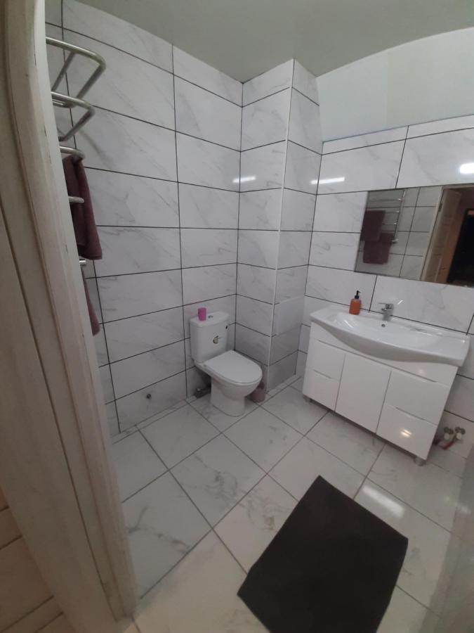 Comfortable Apartment Zamostyanska 34А Vinnycja Esterno foto